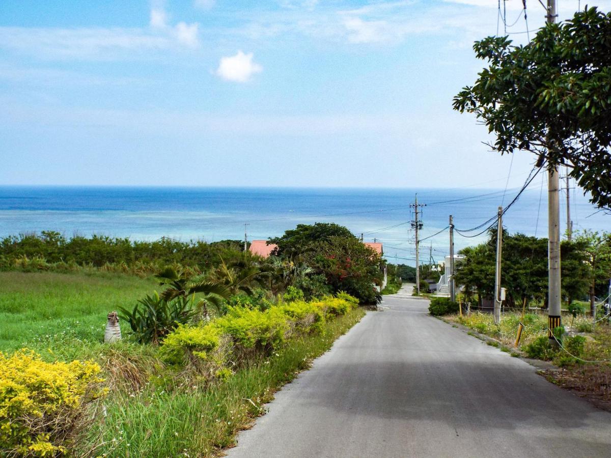 Asobibase Yamabare-House Hotel Ishigaki  Exterior foto