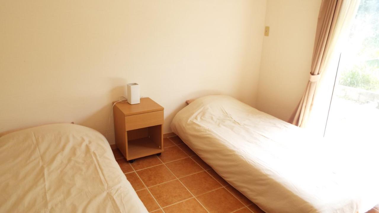 Asobibase Yamabare-House Hotel Ishigaki  Exterior foto